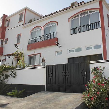 Yria Residencial Bed and Breakfast Porto Novo Εξωτερικό φωτογραφία