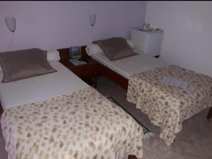 Yria Residencial Bed and Breakfast Porto Novo Δωμάτιο φωτογραφία