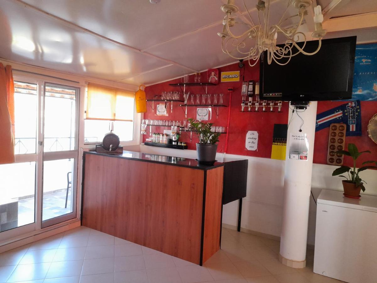 Yria Residencial Bed and Breakfast Porto Novo Εξωτερικό φωτογραφία