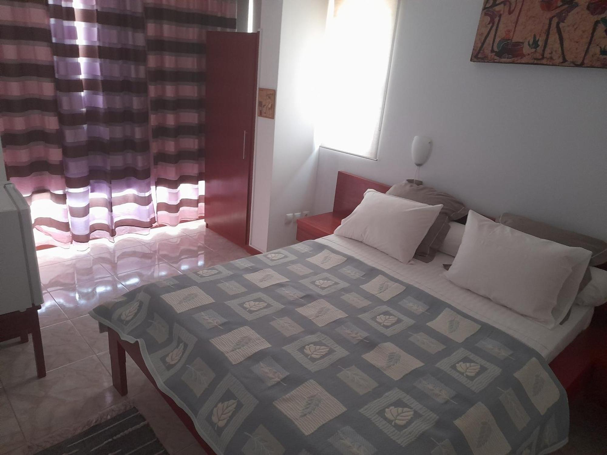 Yria Residencial Bed and Breakfast Porto Novo Δωμάτιο φωτογραφία