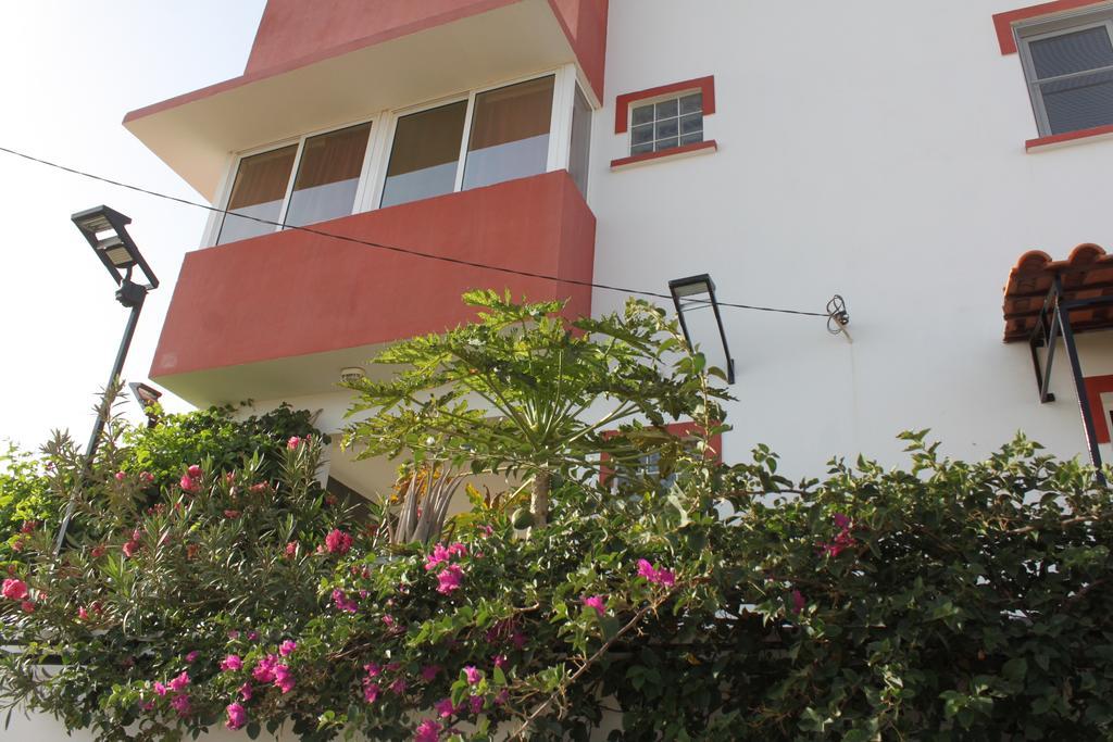 Yria Residencial Bed and Breakfast Porto Novo Εξωτερικό φωτογραφία