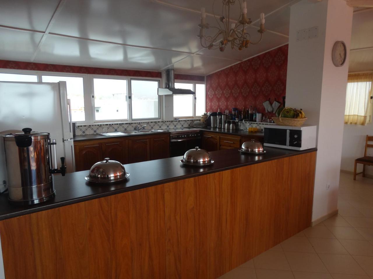 Yria Residencial Bed and Breakfast Porto Novo Εξωτερικό φωτογραφία